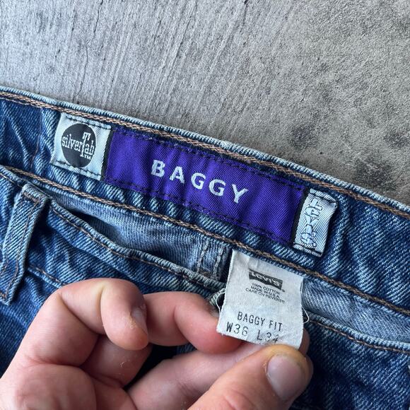 VINTAGE LEVIS SILVERTAB JEANS BAGGY PURPLE LABEL FITS  34X29 WIDE LEG DENIM Y2K - Picture 3 of 6